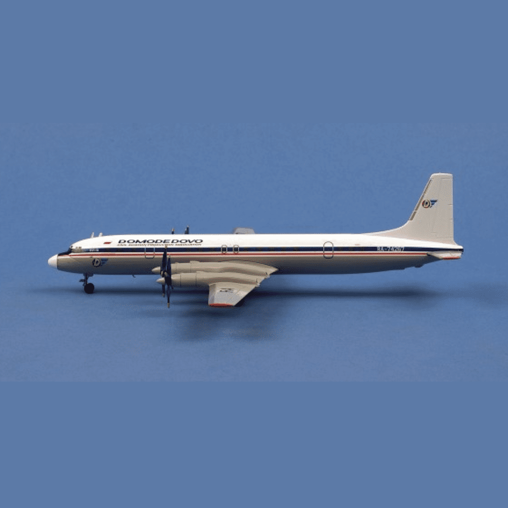 Ilyushin IL-18 - Domodedovo Airlines, Reg."RA-74267" Edizione Limitata Marca: Herpa - Scala: 1:200